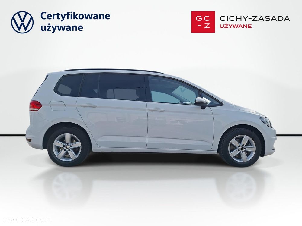 Volkswagen Touran - 8