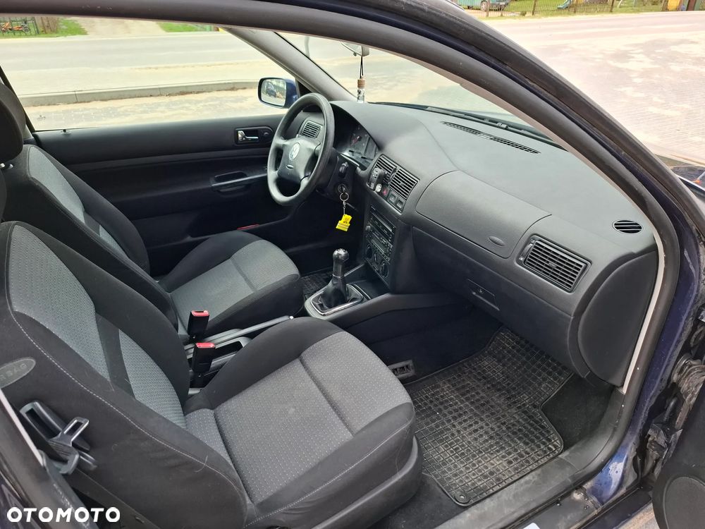 Volkswagen Golf 1.9 TDI Basis - 6