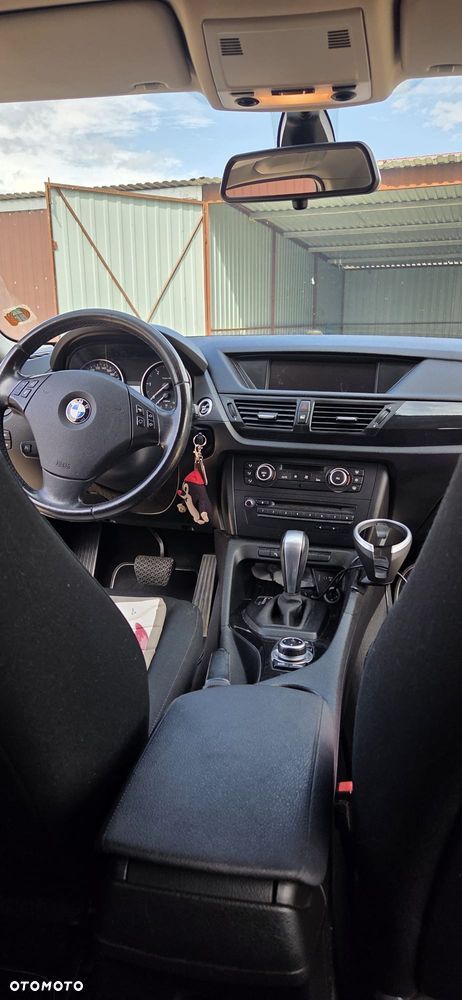 BMW X1 - 10