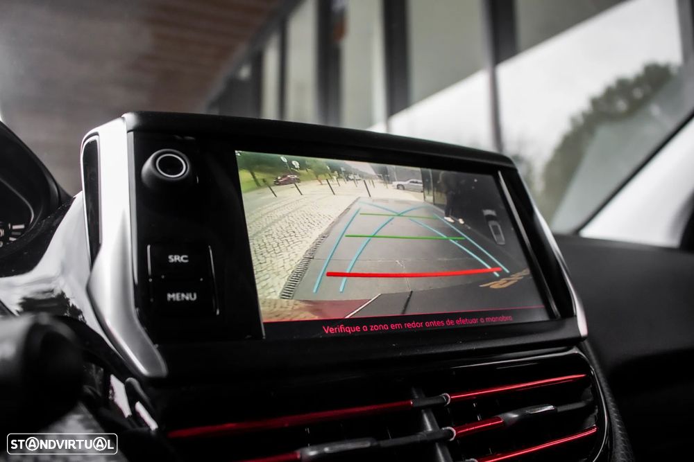 Peugeot 2008 1.2 PureTech GT Line EAT6 - 46