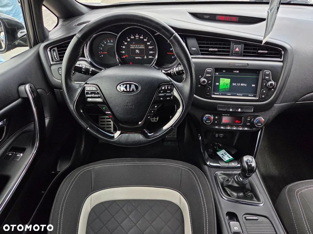 Kia ProCeed 1.6 CRDi 136 ISG GT Line - 19