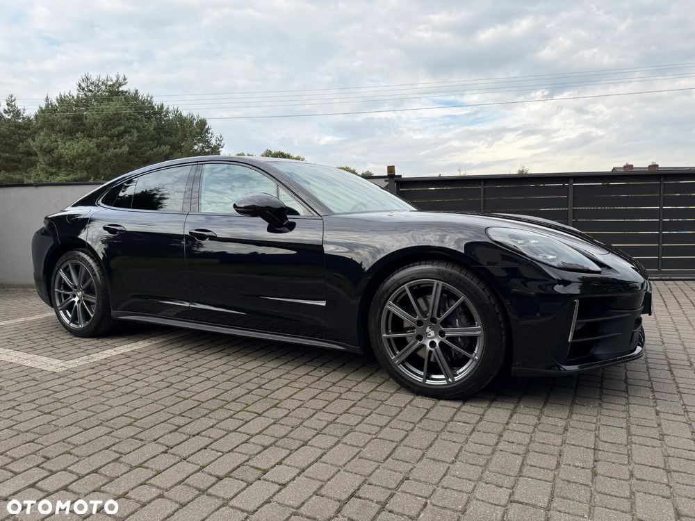 Porsche Panamera 4 - 5