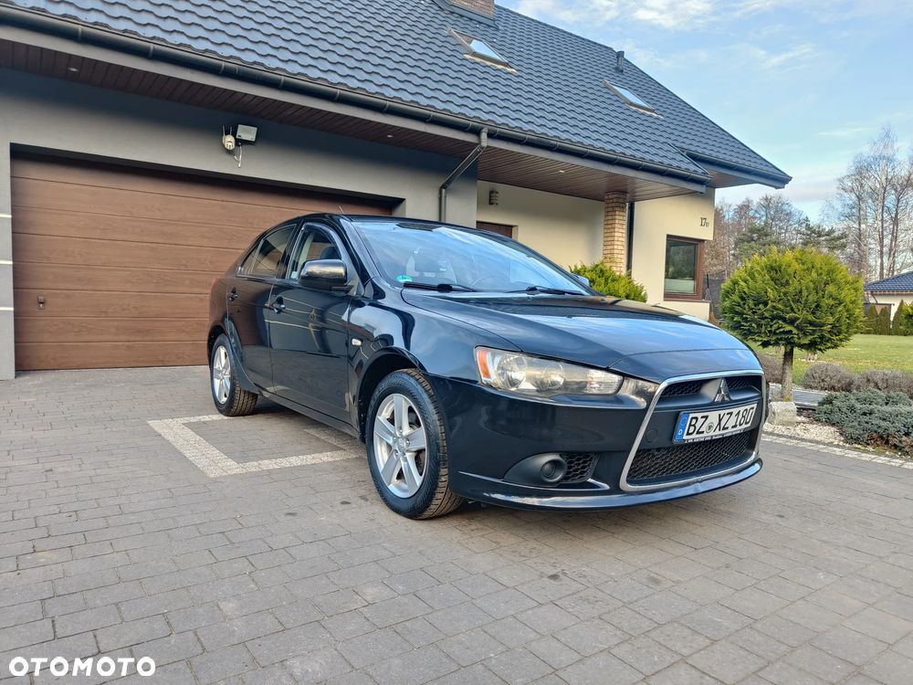 Mitsubishi Lancer 1.8 Intense - 19