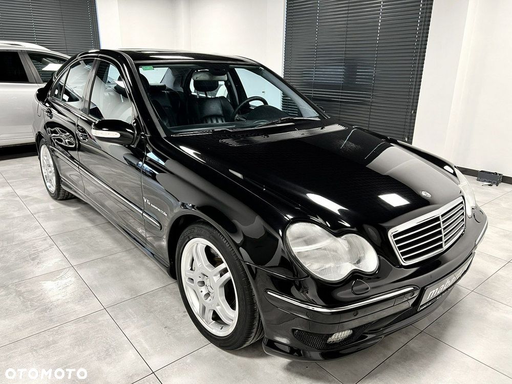 Mercedes-Benz Klasa C 32 AMG - 7