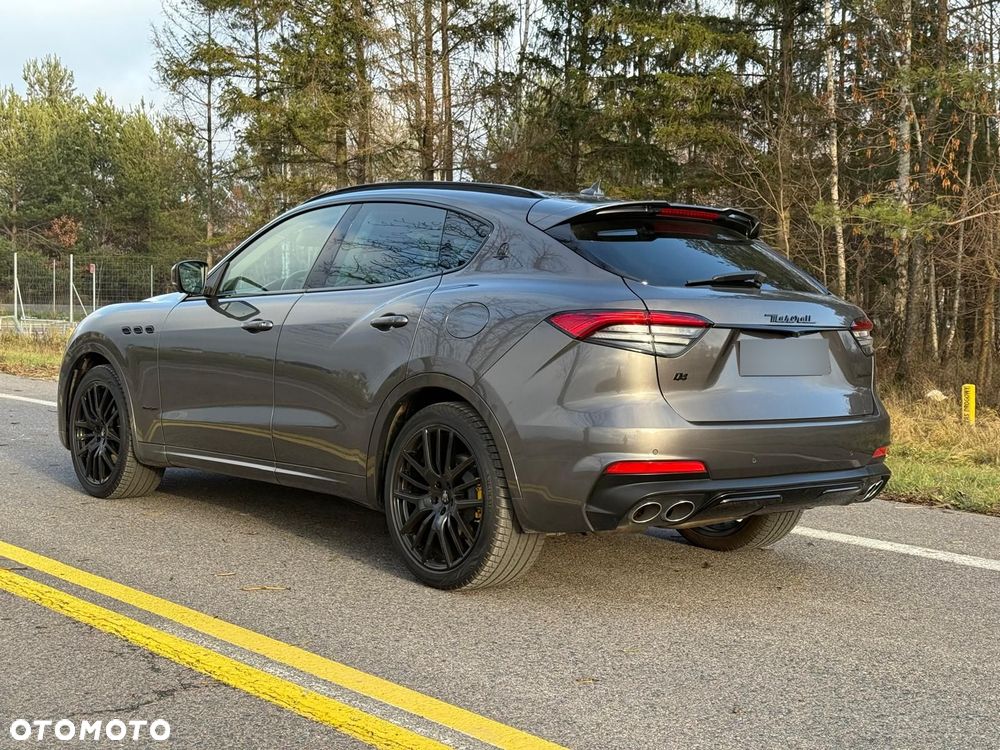Maserati Levante - 5