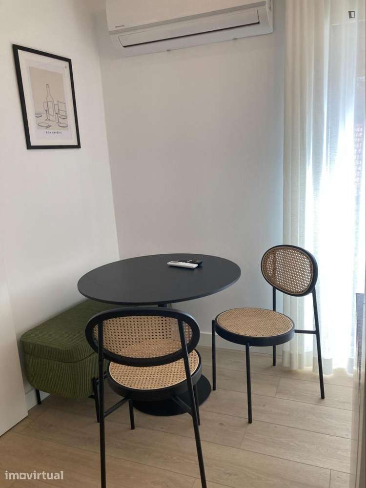 Apartamento com 1 quartos - localizado em Montarroio Coimbra - Grande imagem: 3/9