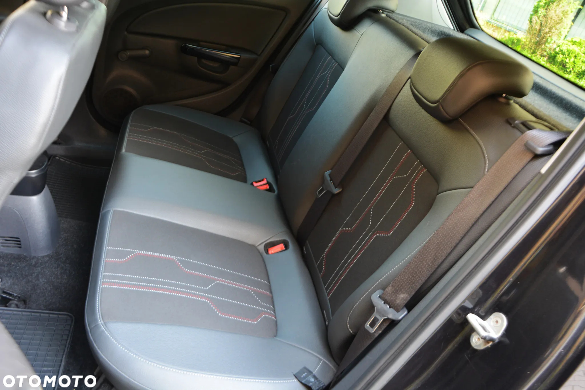 Opel Corsa 1.2 16V EcoFLEX 150 Jahre - 15