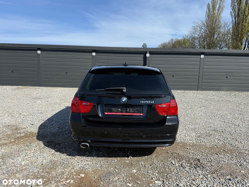 BMW Seria 3 320d DPF - 5