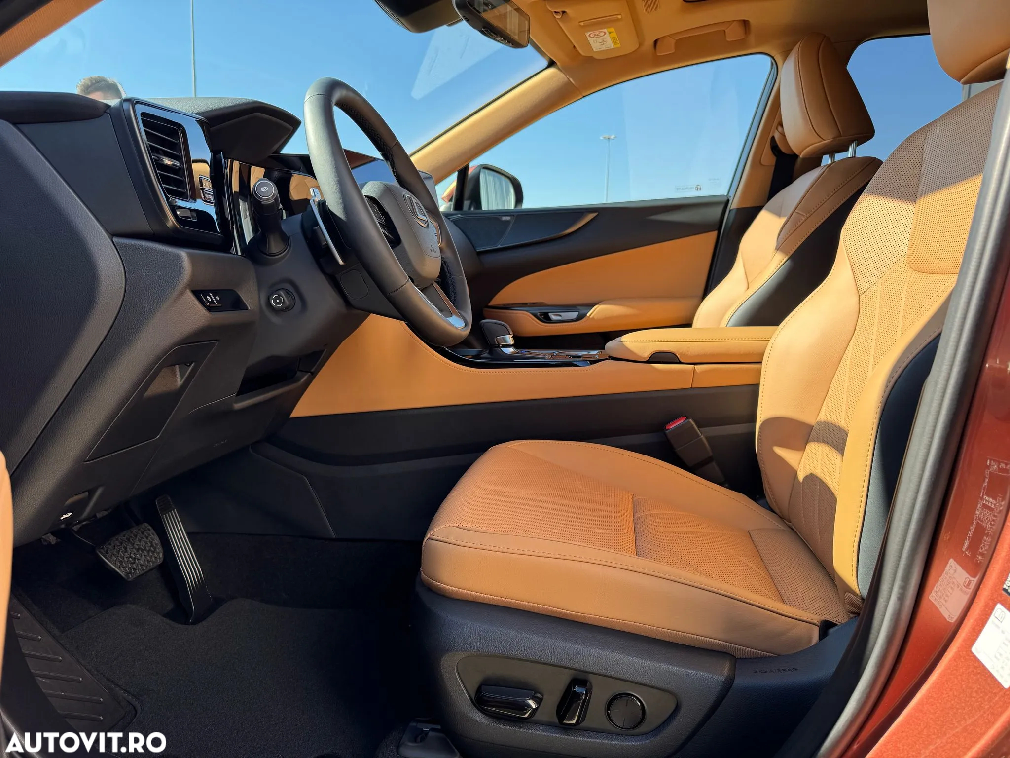 Lexus Seria NX 450h+ AWD CVT PHEV Luxury - 25