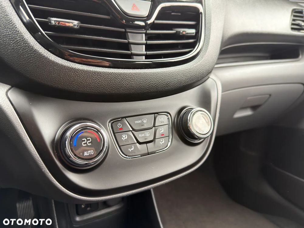 Opel Karl 1.0 Cosmo S&S - 23