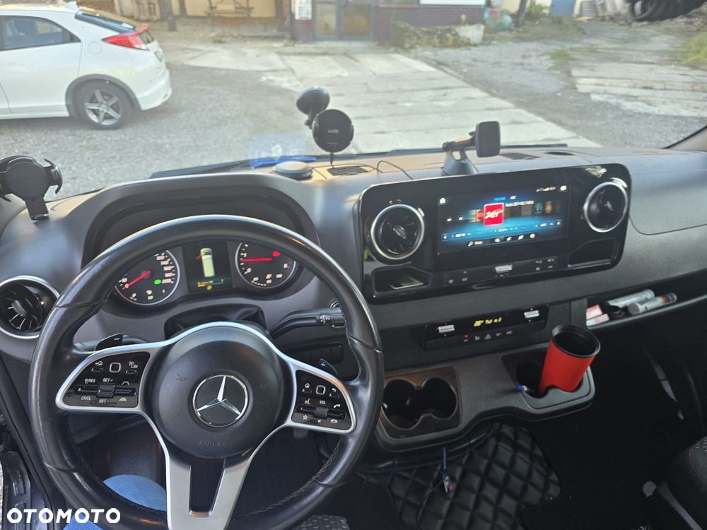 Mercedes-Benz SPRINTER - 6