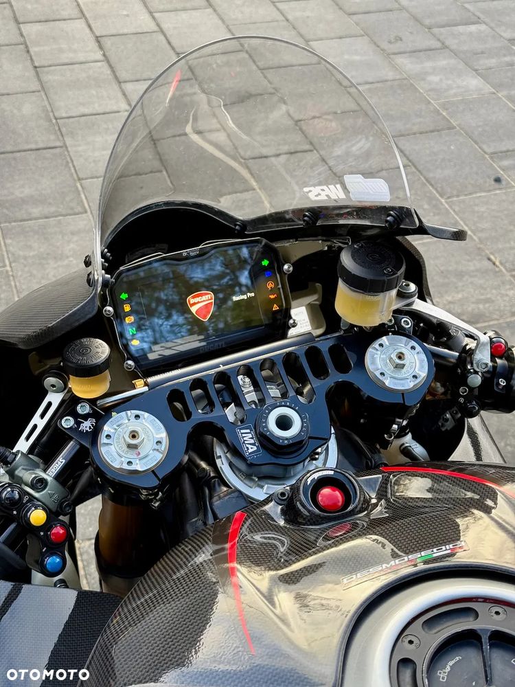 Ducati Panigale V4R - 9
