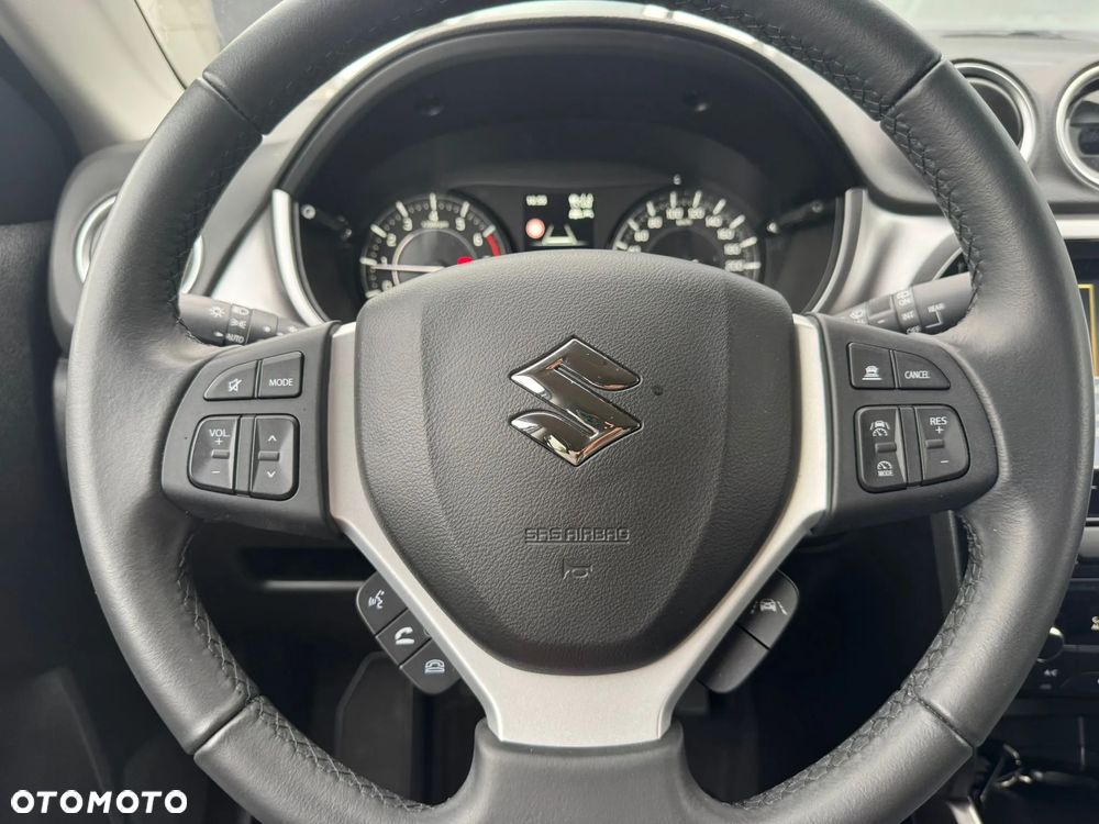 Suzuki Vitara 1.4 Boosterjet mHEV Premium Plus 2WD - 9