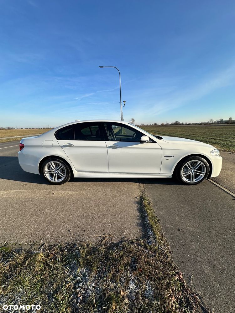 BMW Seria 5 535d xDrive - 4