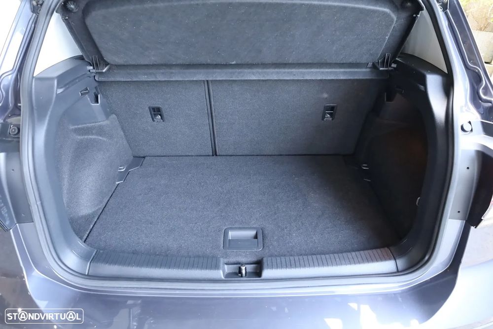 VW T-Cross 1.0 TSI Urban - 13