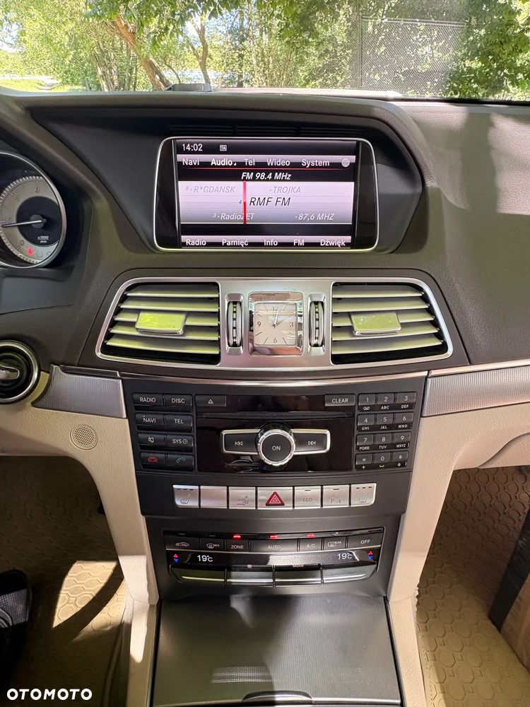 Mercedes-Benz Klasa E 250 (BlueTEC) d 9G-TRONIC - 10