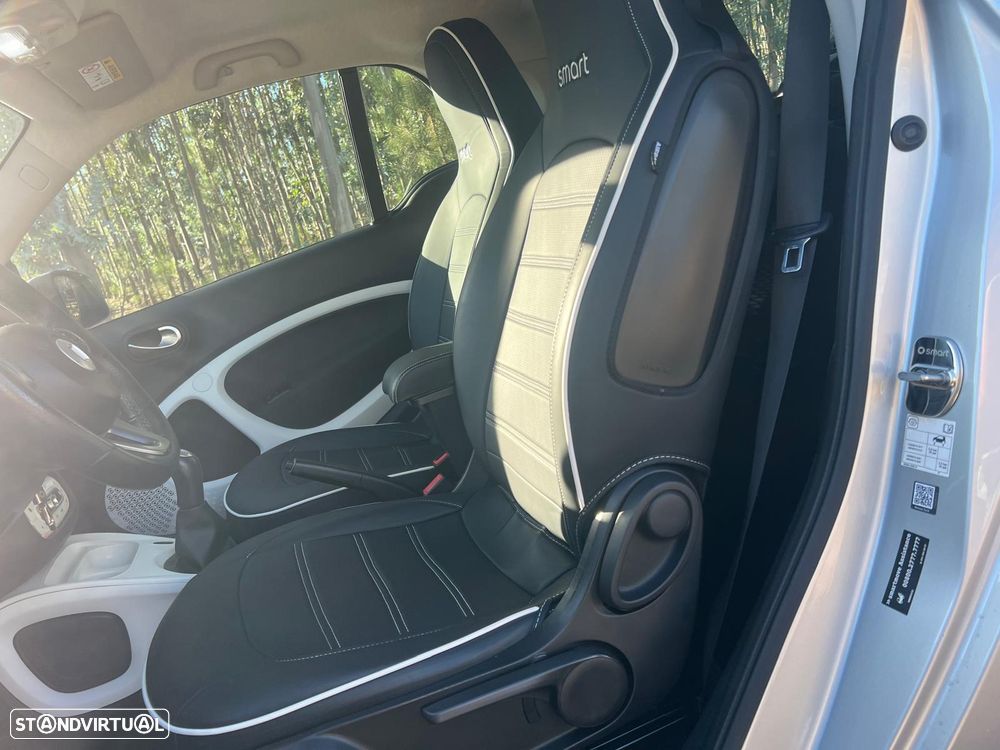Smart ForTwo Coupé 1.0 Passion 71 - 19
