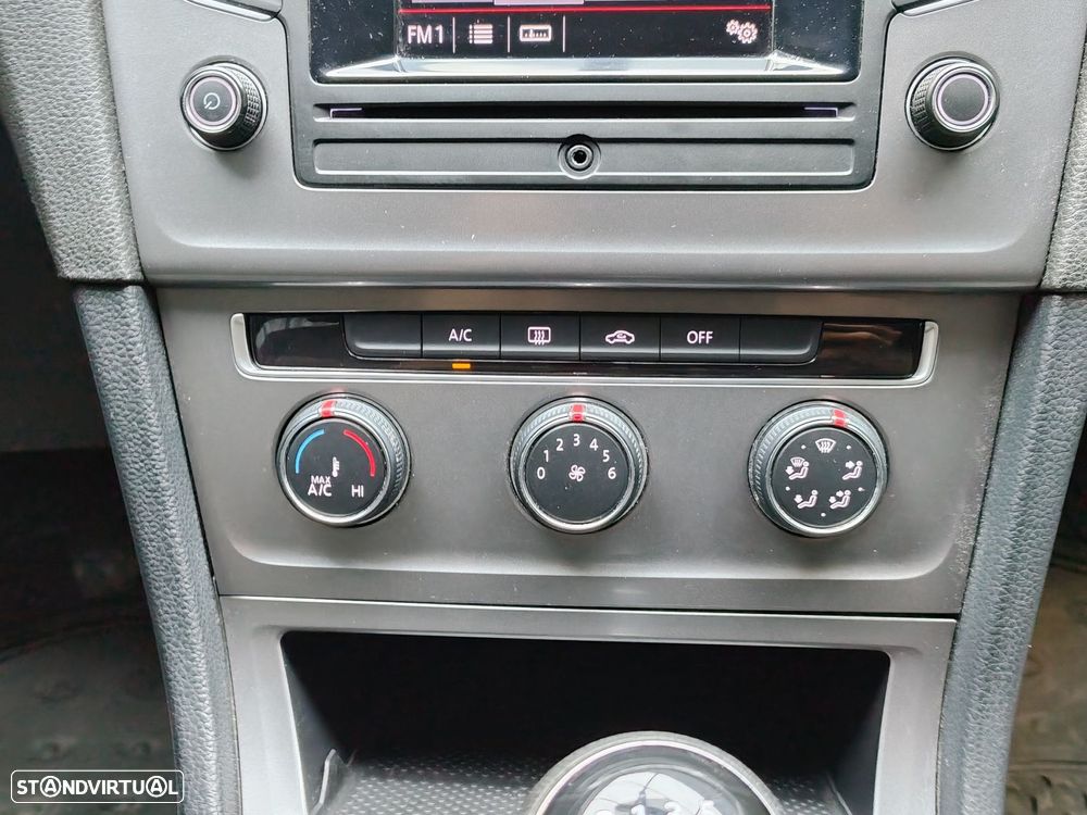 VW Golf 1.6 BlueTDI Comfortline - 18