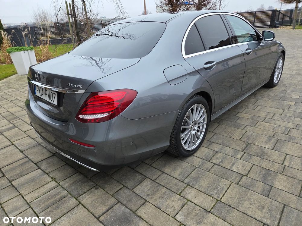 Mercedes-Benz Klasa E 220 d 9G-TRONIC - 5