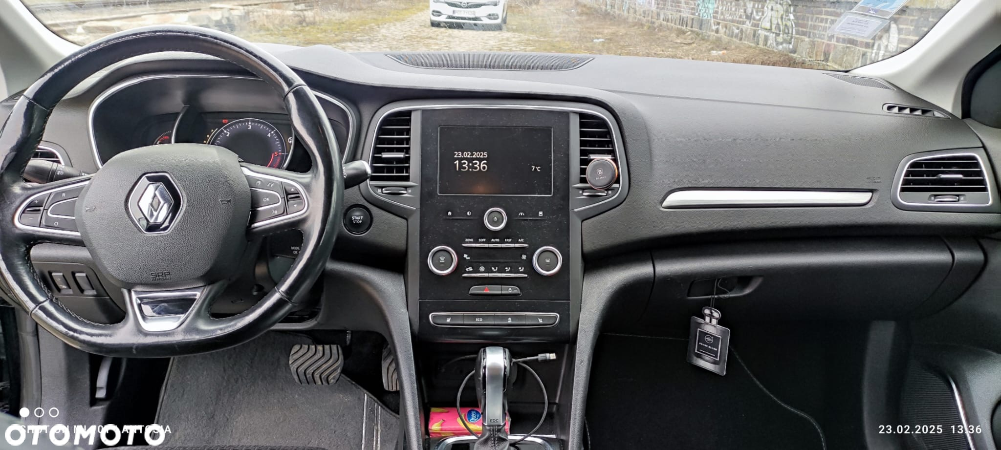 Renault Megane ENERGY dCi 110 EDC BUSINESS - 11