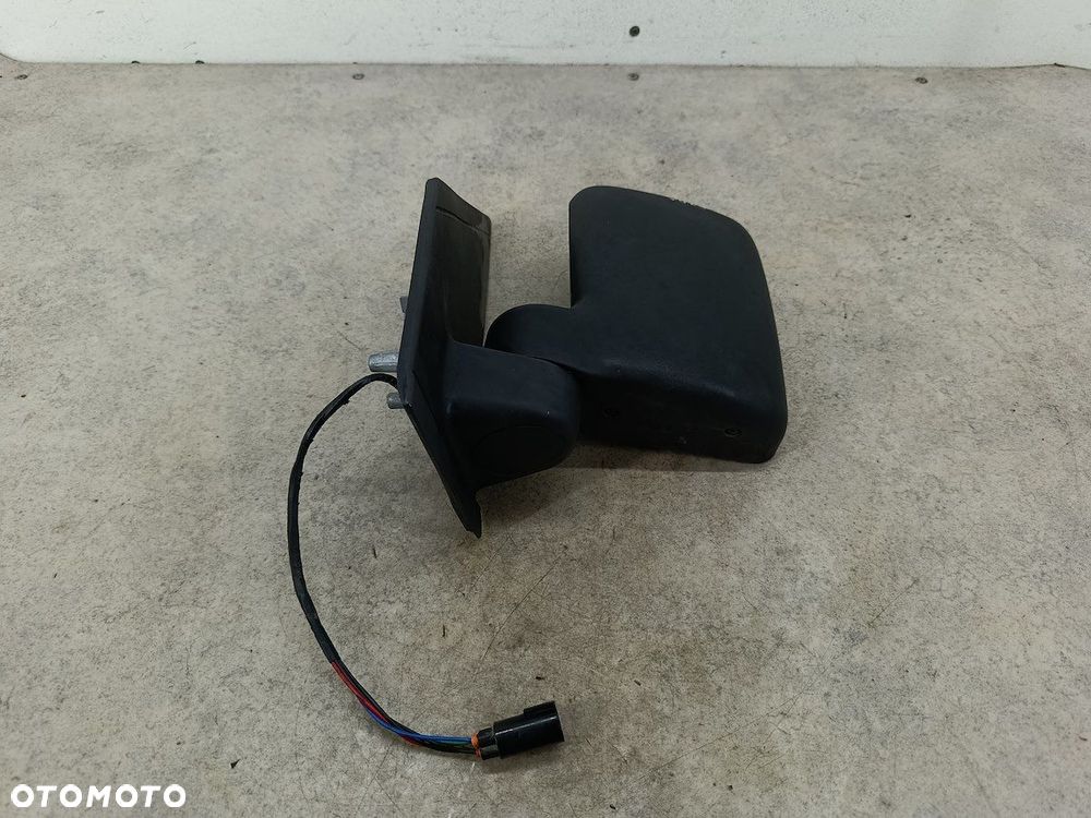 LUSTERKO LEWE FORD TOURNEO CONNECT I FL - 5
