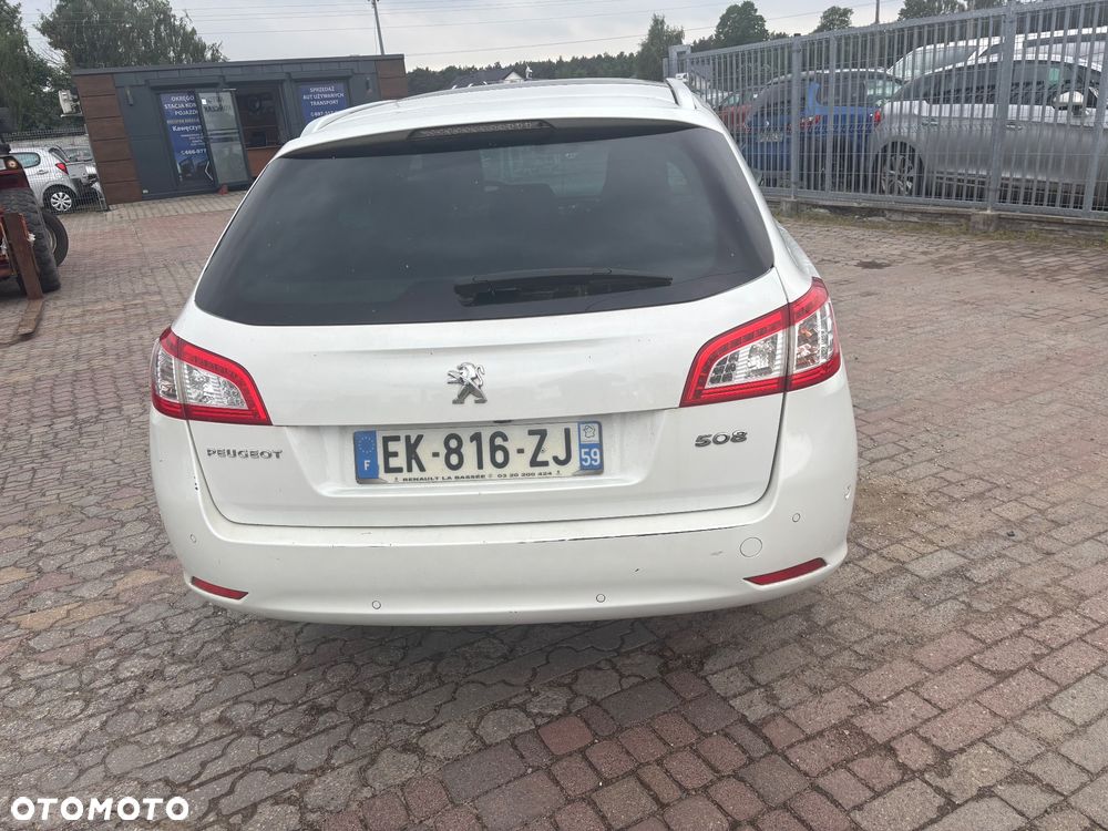Peugeot 508 BlueHDi FAP 180 Automatik Stop&Start Allure - 2