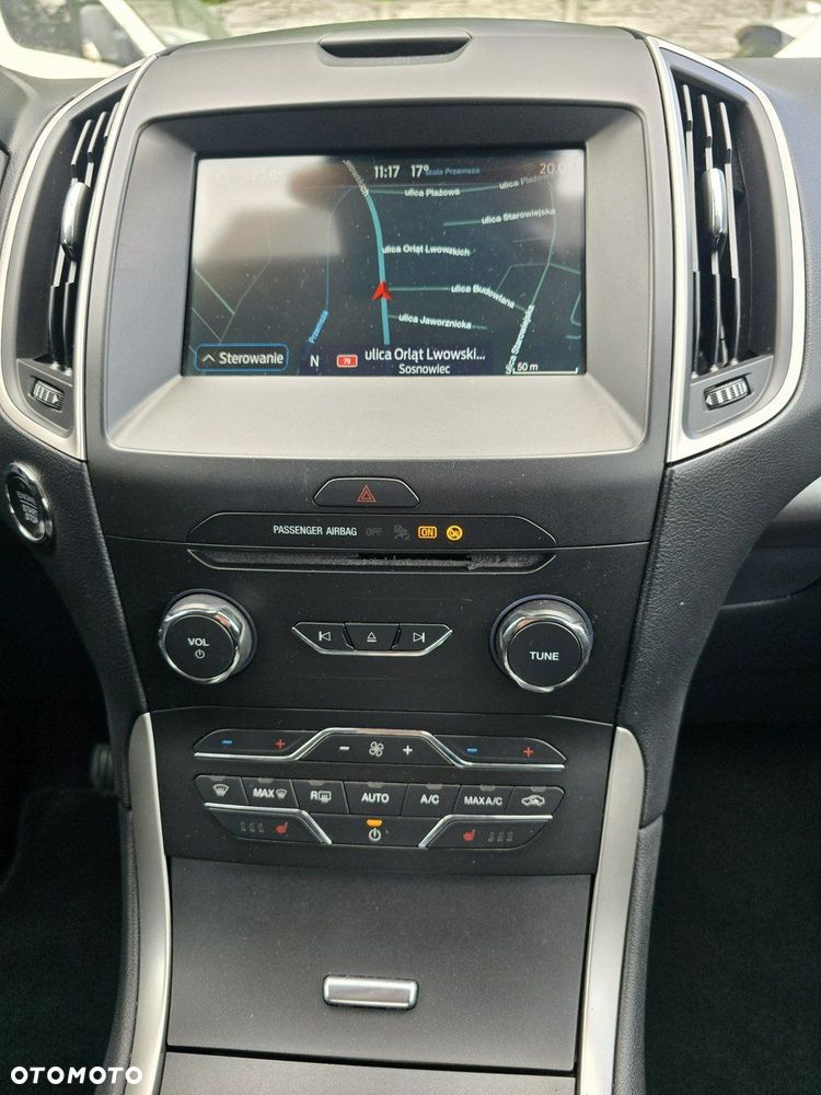 Ford S-Max - 19