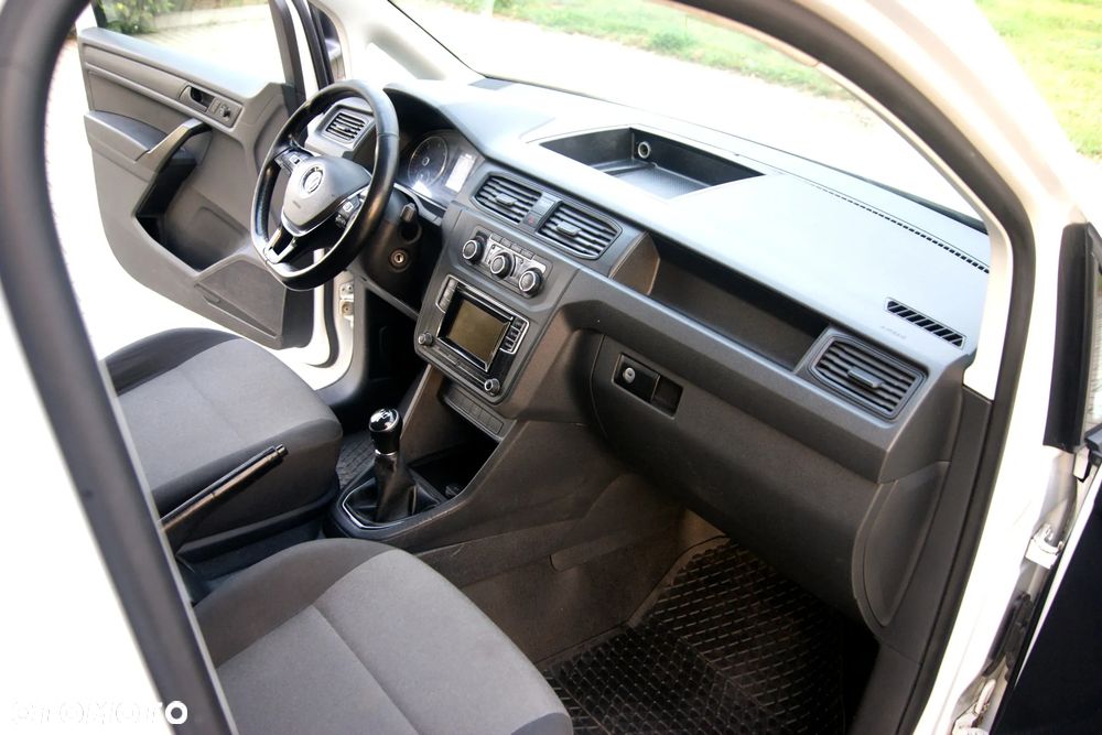 Volkswagen CADDY - 23
