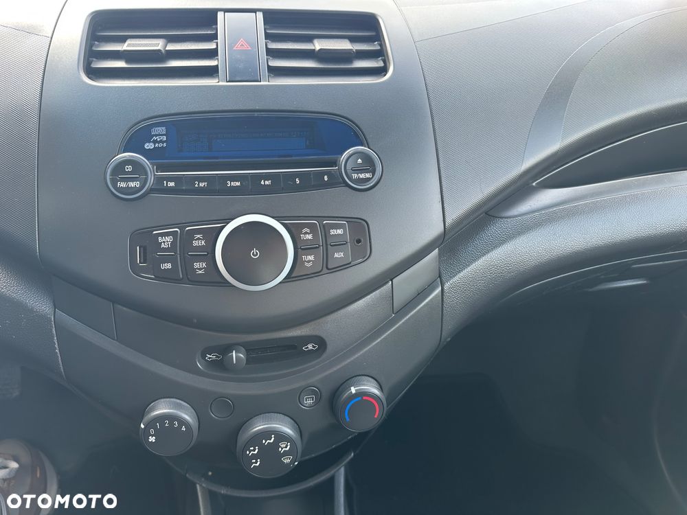 Chevrolet Spark - 12