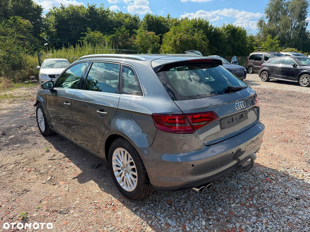 Audi A3 Sportback 2.0 TDI Ambiente - 6