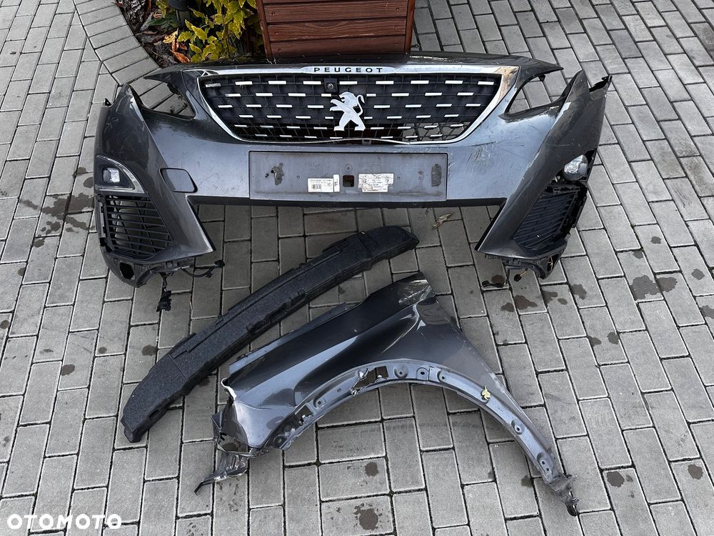 Peugeot 5008 BlueHDi 120 EAT6 Allure - 36