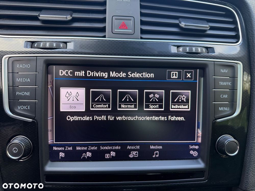Volkswagen Golf GTD 2.0 TDI SCR DSG - 28