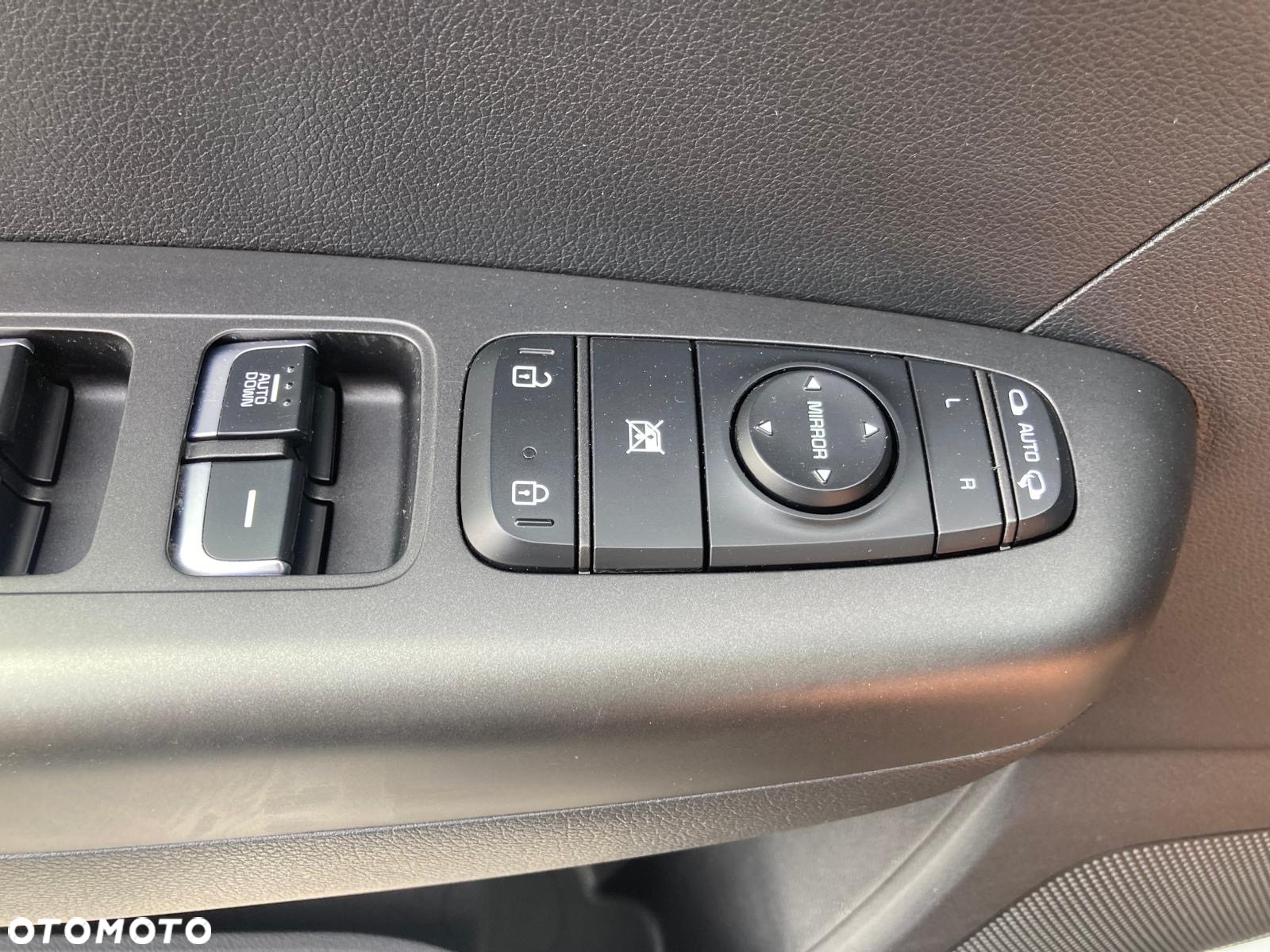 Kia Sportage 1.6 CRDI L 2WD - 22