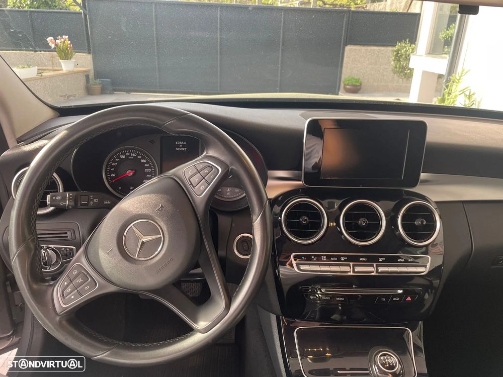 Mercedes-Benz C 180 d - 6