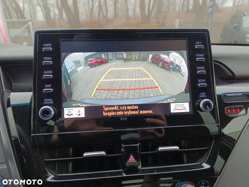 Toyota Camry 2.5 Hybrid Prestige CVT - 12