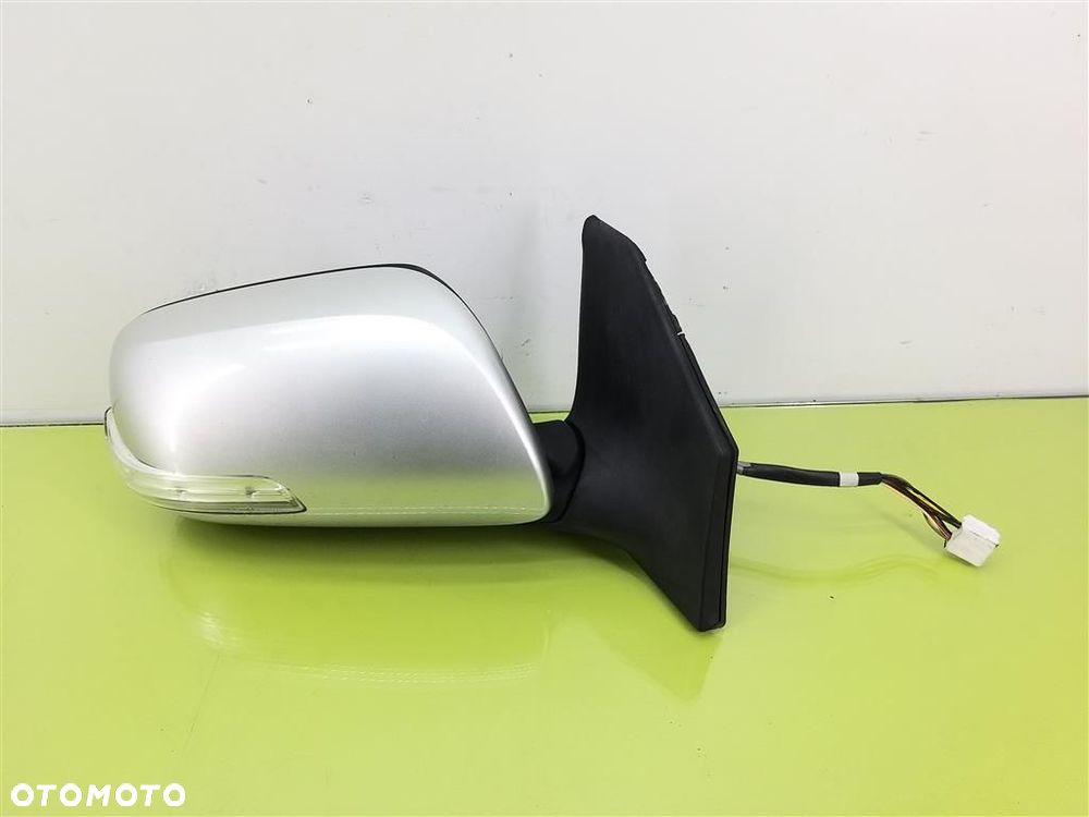 Lusterko prawe elektryczne Toyota Avensis  II T25 2003-2006 9 PIN SREBRNE - 1