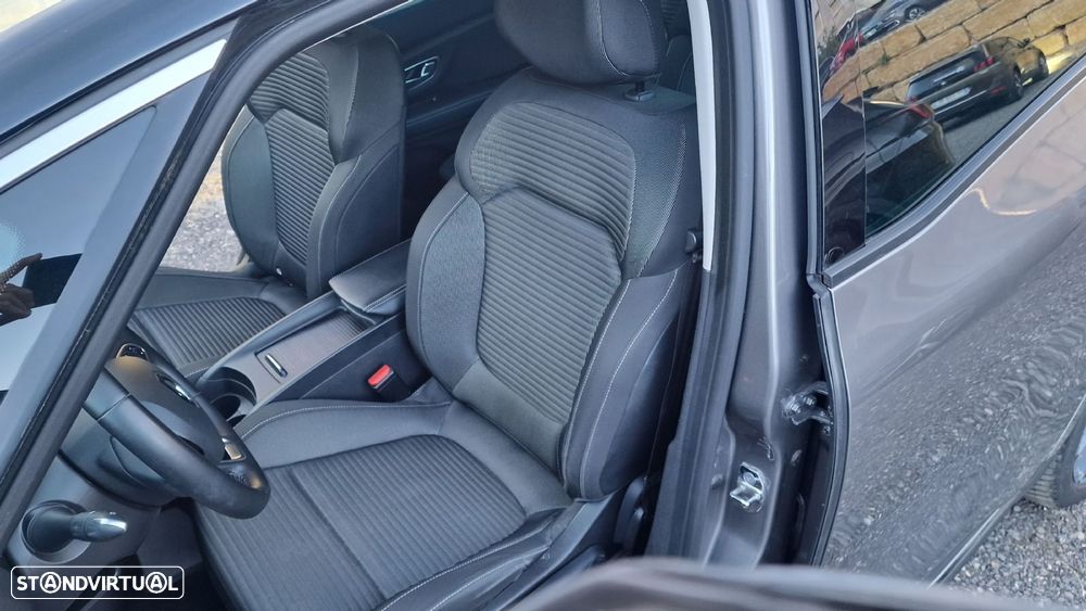 Renault Grand Scénic BLUE dCi 120 EDC LIMITED - 29