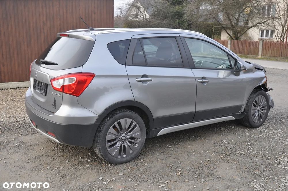 Suzuki SX4 - 8