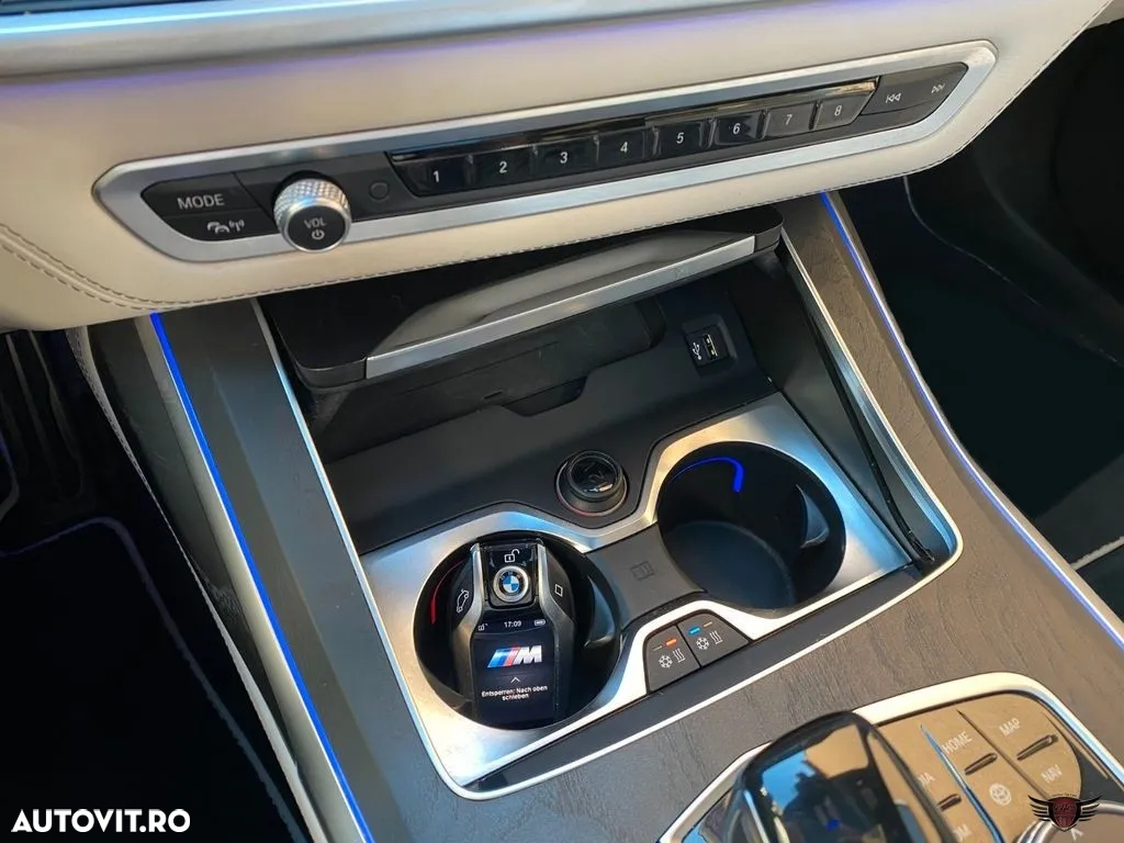 BMW X7 M50d - 26