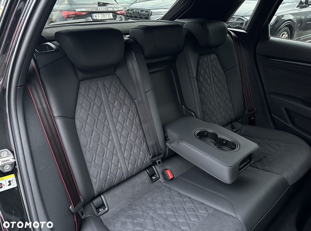 Audi RS3 Sportback - 21