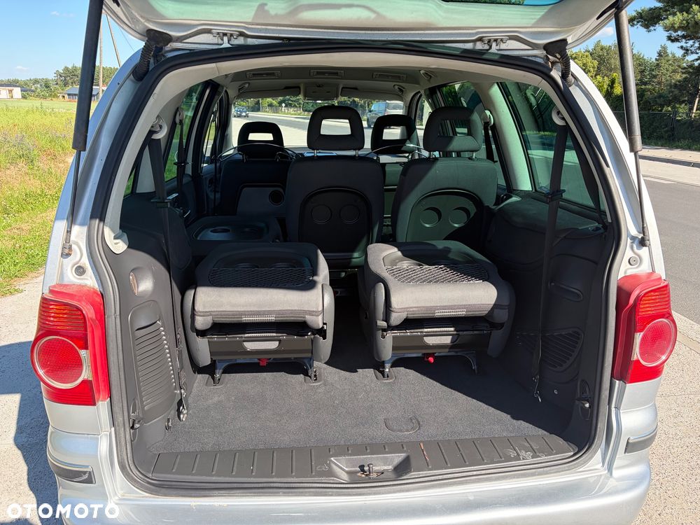 Volkswagen Sharan 2.0 TDI Trendline - 9