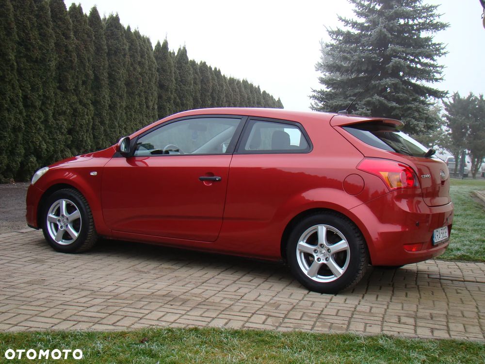 Kia ProCeed 1.6 CVVT EX - 11