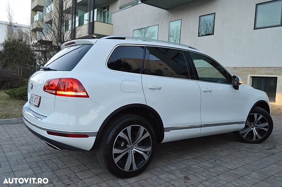 Volkswagen Touareg 3.0 V6 TDI Blue Motion DPF Automatik - 21
