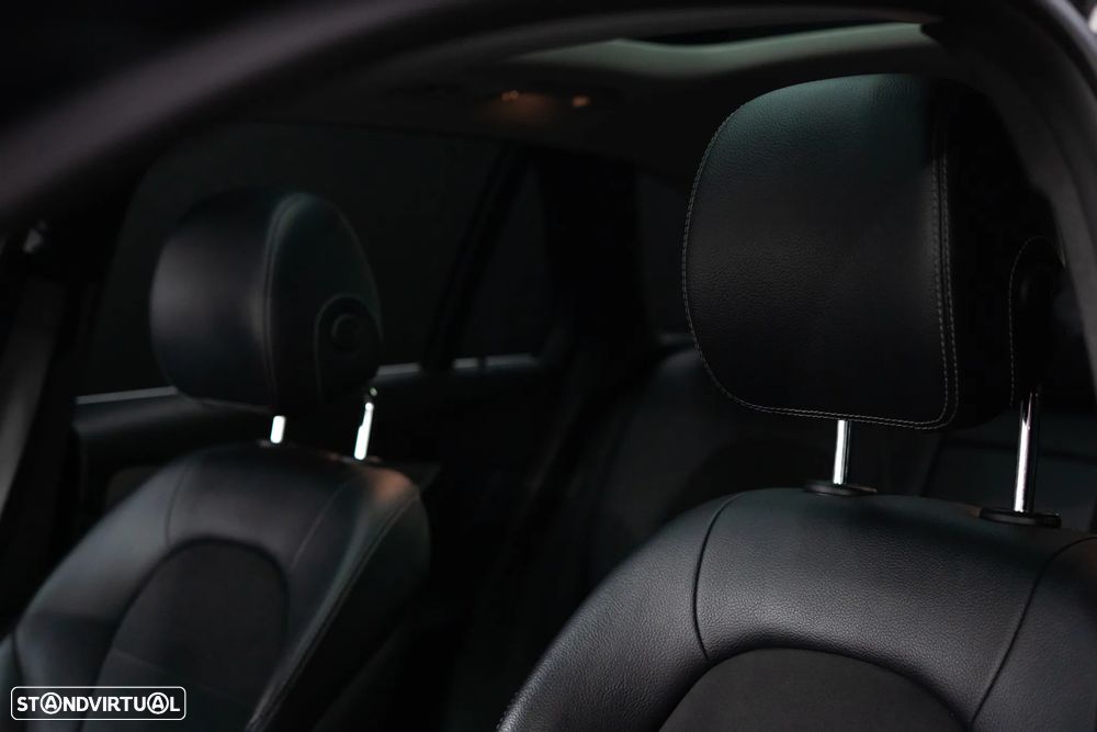 Mercedes-Benz GLC 250 d 4Matic 9G-TRONIC AMG Line - 15