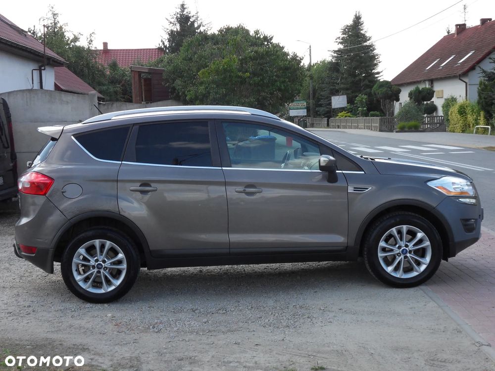 Ford Kuga 2.0 TDCi 2x4 Titanium - 7