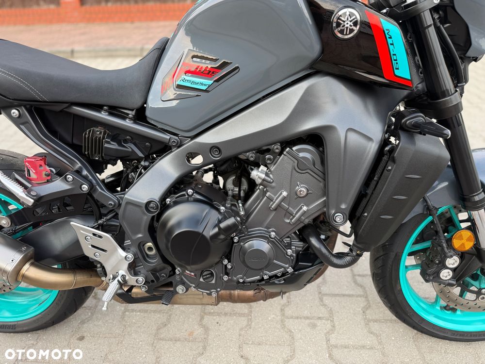 Yamaha MT - 8
