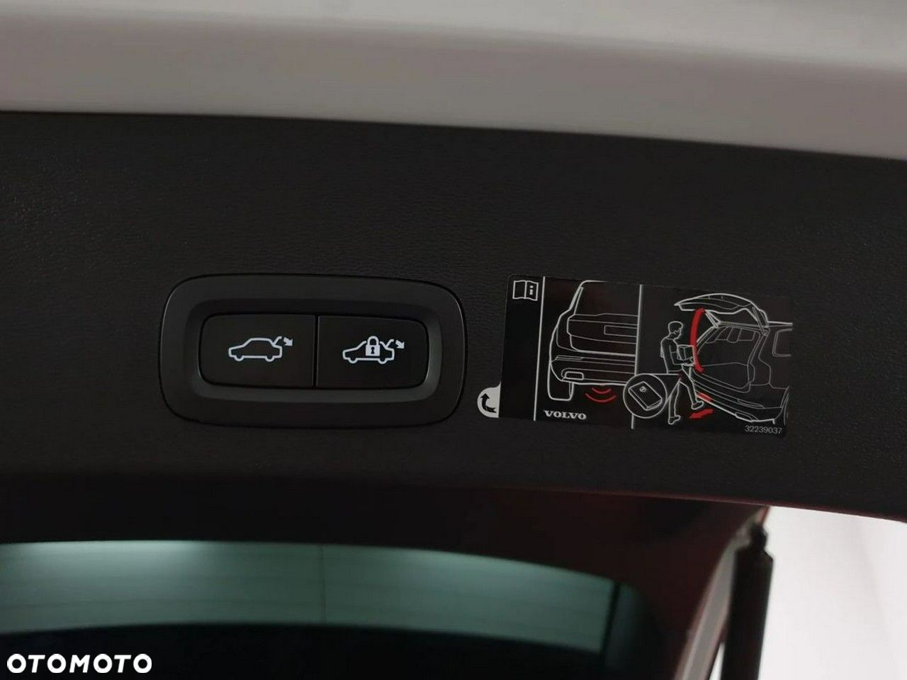 Volvo XC 40 D3 R-Design - 36