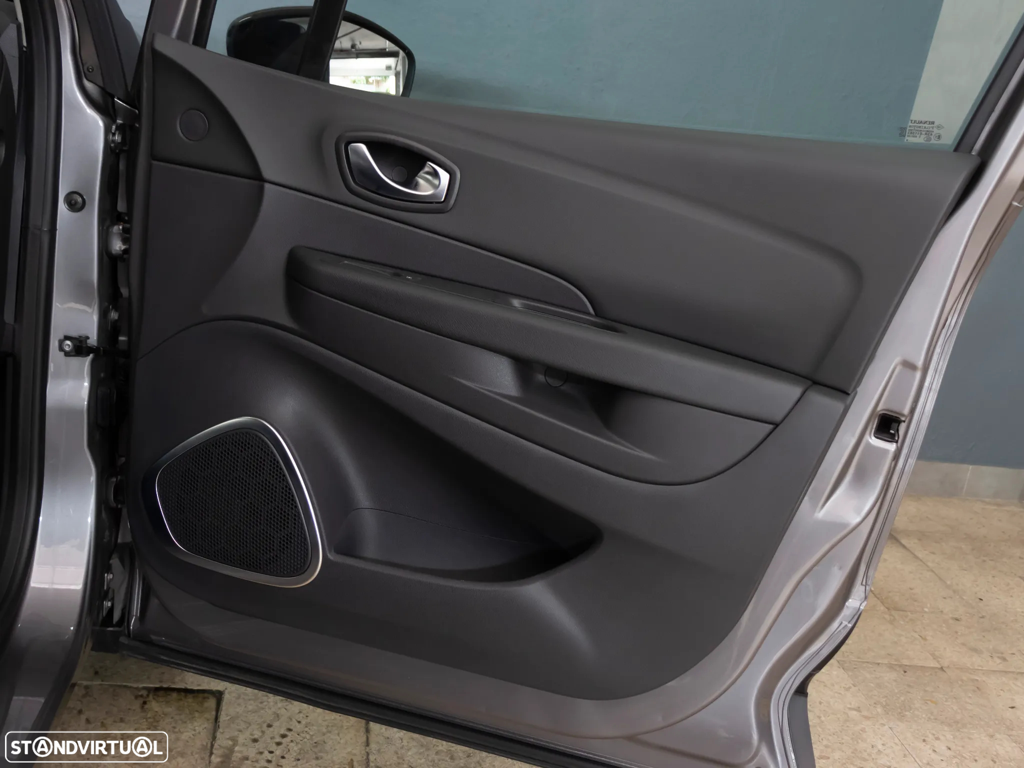 Renault Captur 1.5 dCi Exclusive - 12