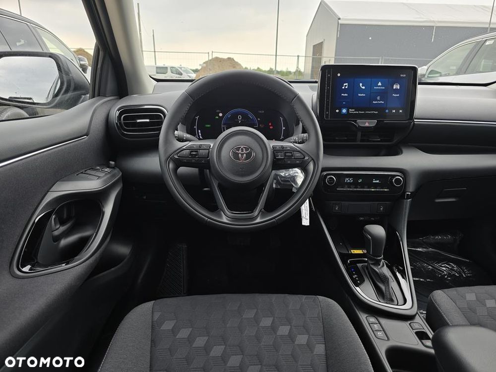 Toyota Yaris - 22