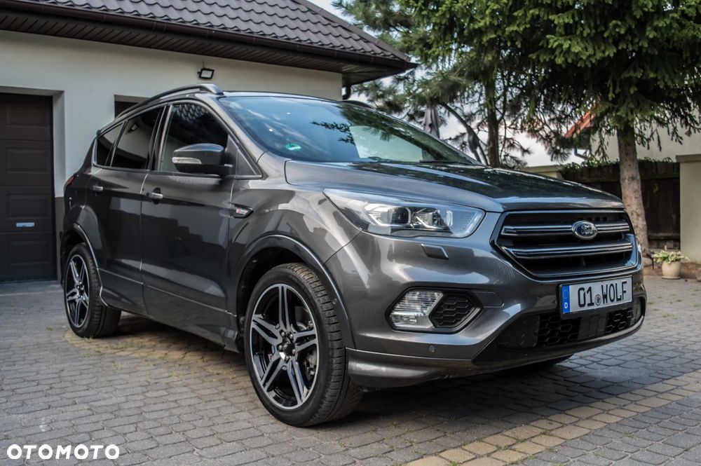 Ford Kuga 2.0 TDCi 4x2 ST-Line - 1